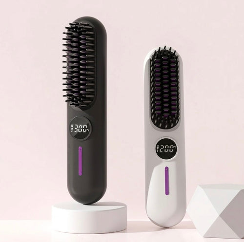 SilkCharge™ Cordless Hair Straightening Brush